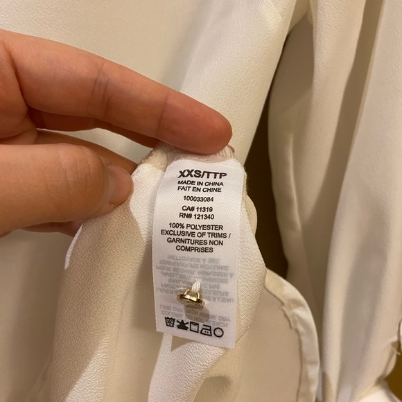 Dynamite white blouse - Picture 3 of 3